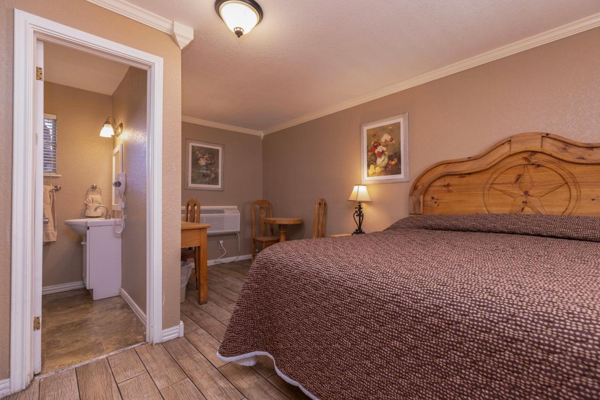פרדריקסברג Country Inn Motel מראה חיצוני תמונה